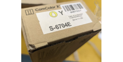 S-6704E CC-X1 уцененная Краска RISO Yellow для цветного ризографа RISO ComColor 3110